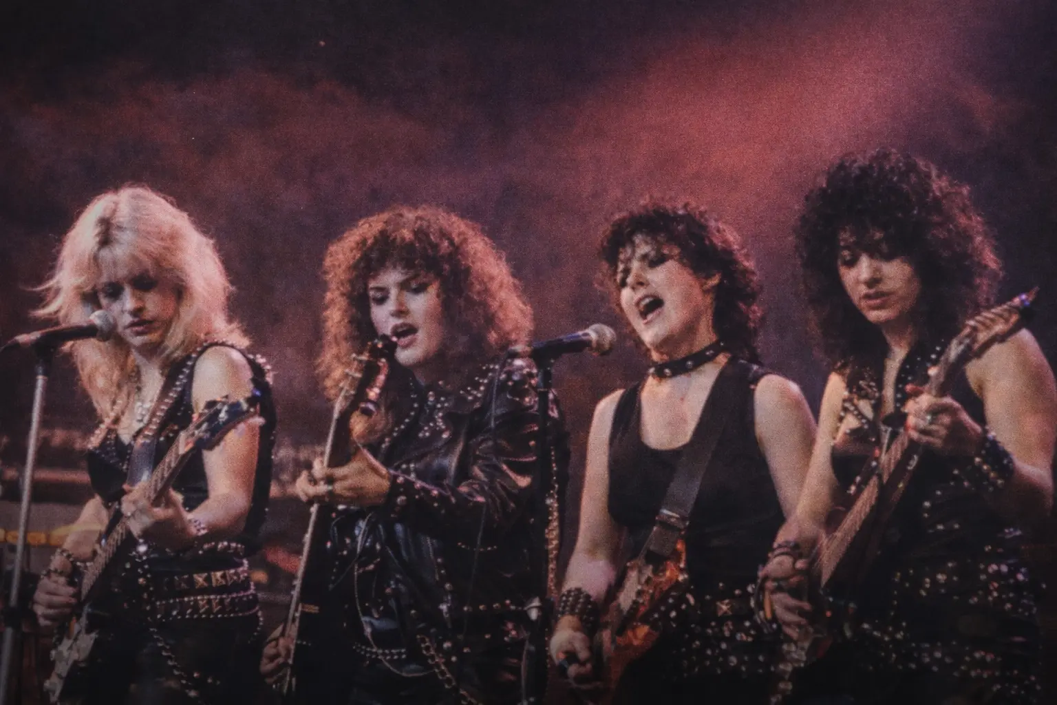 La asociacion 100xRock proyectara el documental 'Ellas son electricas' en Ciempozuelos